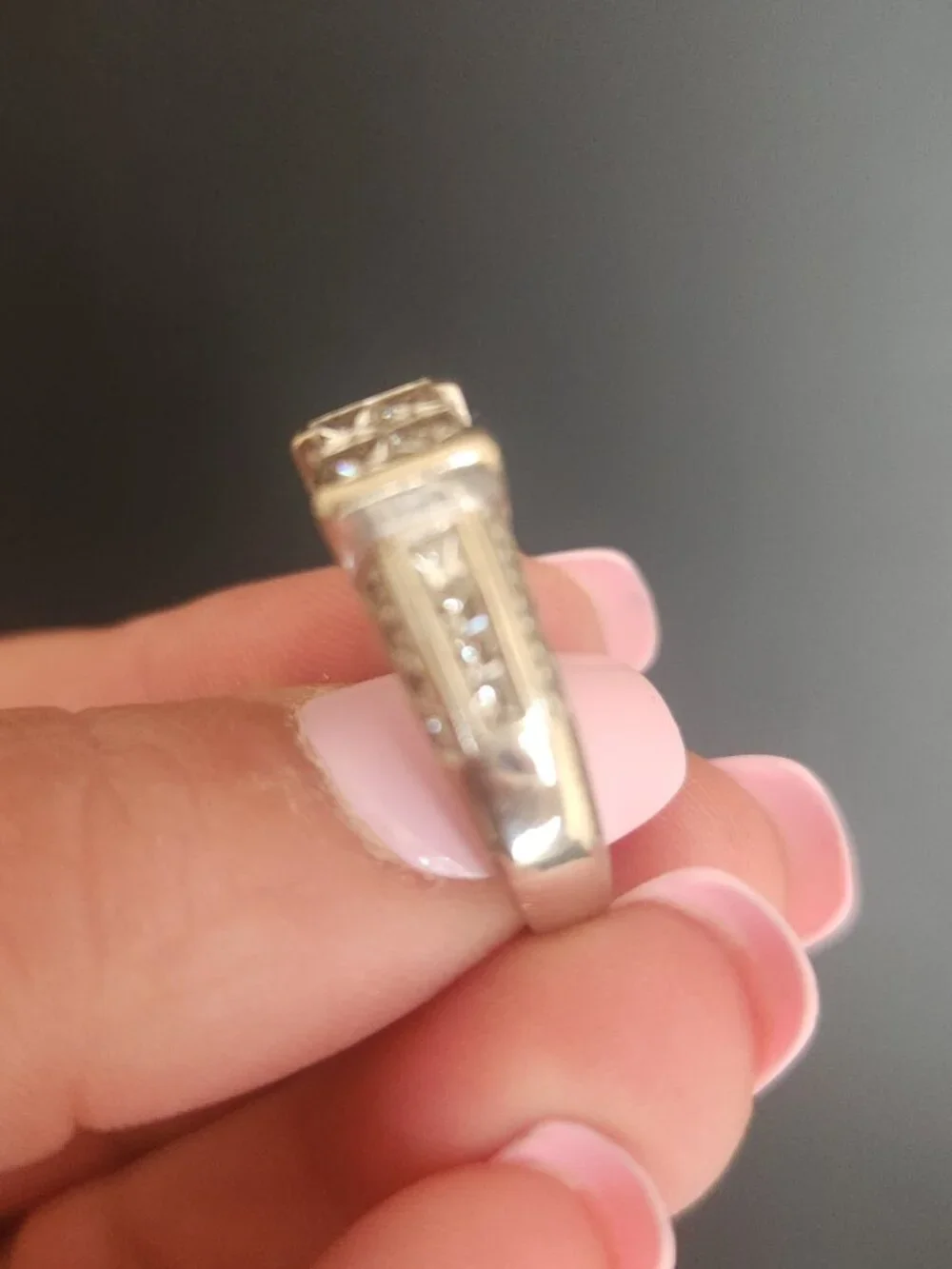 Diamond engagement ring